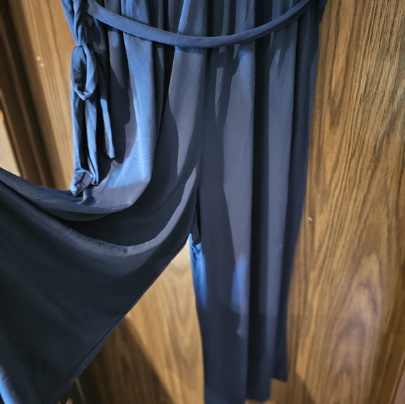 Plus size jumpsuit - Picture 2 of 2